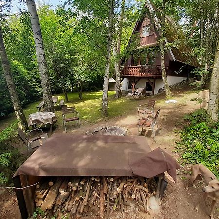 Holiday Home Zajicovi Rabyne Exterior photo